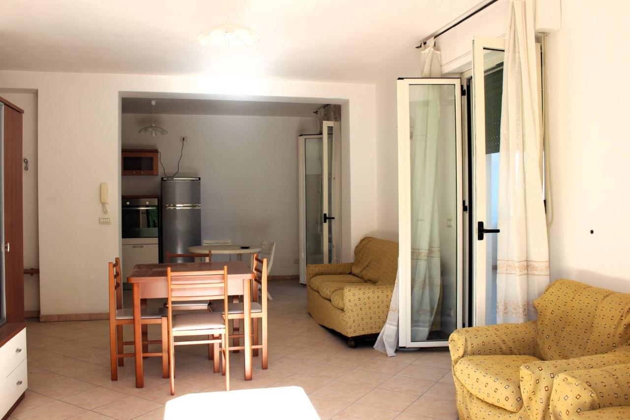 4 rooms Apartment in San Salvo, Italy No. 23825