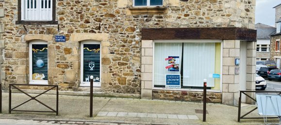 60m² Commercial property in Cotes-d'Armor, France No. 171778 9