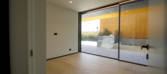 4 bedrooms House in Cascais, Portugal No. 170543 17