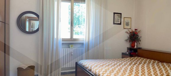 3 rooms Apartment in Bologna, Italy No. 21386 11