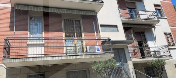 3 rooms Apartment in Bologna, Italy No. 21386 17