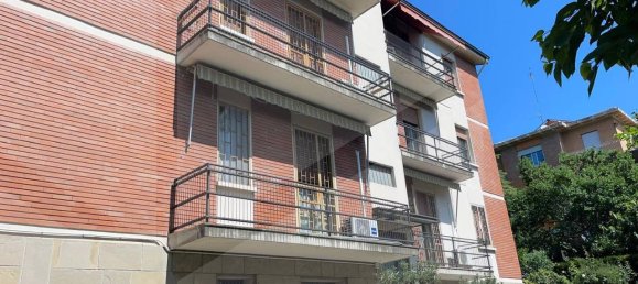 3 rooms Apartment in Bologna, Italy No. 21386 15