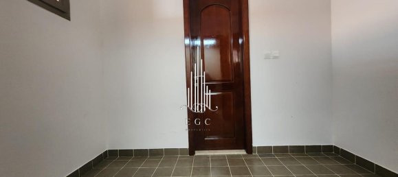 4 bedrooms Villa in Abu Dhabi Gate City, UAE No. 32272 22