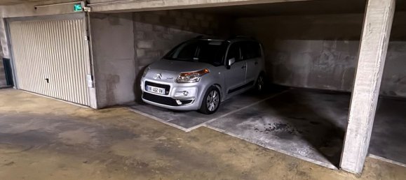 11m² Parking in Paris, France No. 134354 3