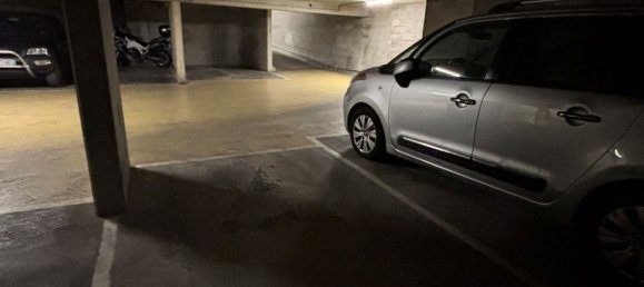 11m² Parking in Paris, France No. 134354 2