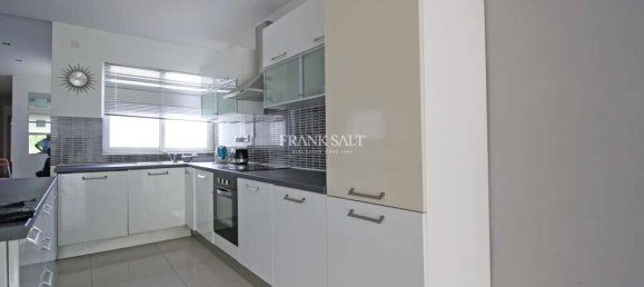 Apartamento de 3 dormitorios en Sliema, Malta No. 9333 7