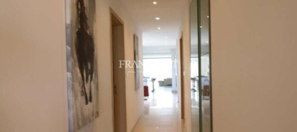 Apartamento de 3 dormitorios en Sliema, Malta No. 9333 31