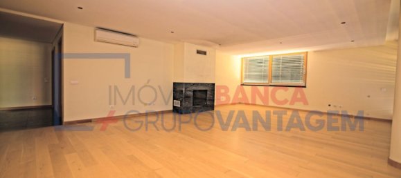 4 غرف نوم شقة في Barreiro, Portugal رقم 51425 26