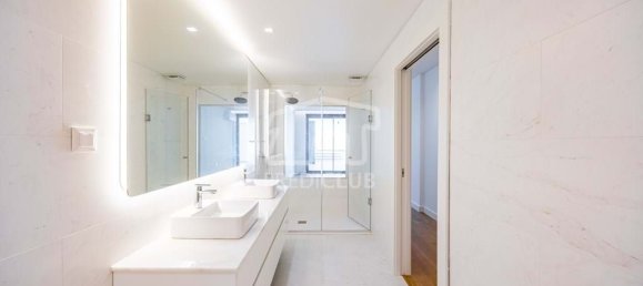 3 bedrooms Apartment in Funchal, Portugal No. 115383 11