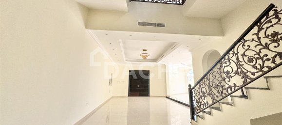5 chambres Villa à Al Barsha, UAE No. 27395 2