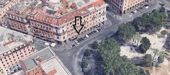 47m² Commercial property in Rome, Italy No. 100051 3