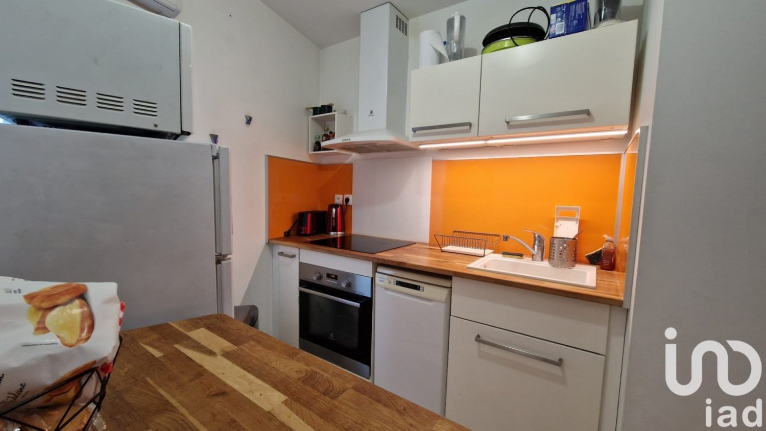 1 bedroom Apartment in Tours, France No. 213711