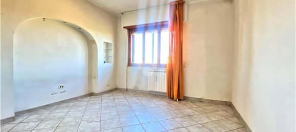 4-salle Appartement à Guidonia Montecelio, Italy No. 6530 11