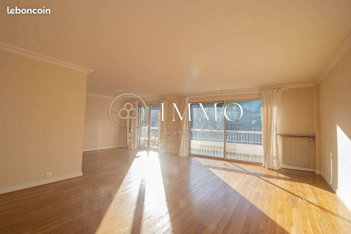 3 Schlafzimmer Wohnung in Bourg-la-Reine, France, Nr. 129576