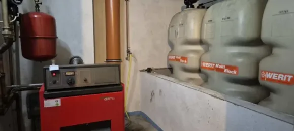 3 chambres Maison de ville à Duren, Germany No. 232440 8