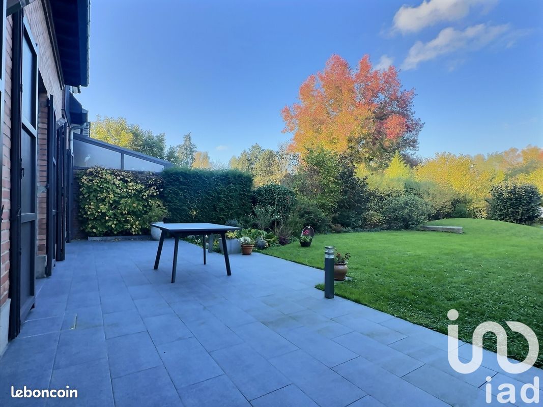 5 Schlafzimmer Haus in Roncq, France, Nr. 159376