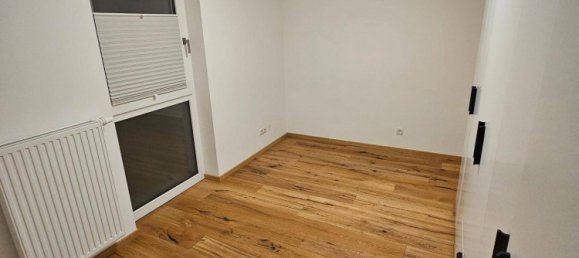 Квартира с 3 комнатами в Фурт бай Гётвайг, Австрия № 248294 11