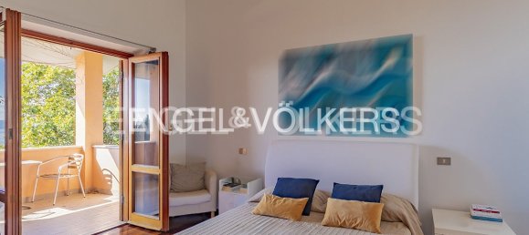 4 bedrooms Villa in Trevignano Romano, Italy No. 62992 9