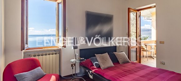 4 bedrooms Villa in Trevignano Romano, Italy No. 62992 11