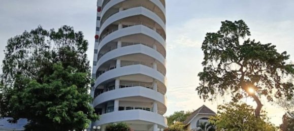 4 bedrooms Condo in Hua Hin, Thailand No. 26387 10