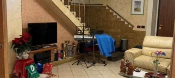 2 Schlafzimmer Wohnung in Messina, Italy, Nr. 223642 25