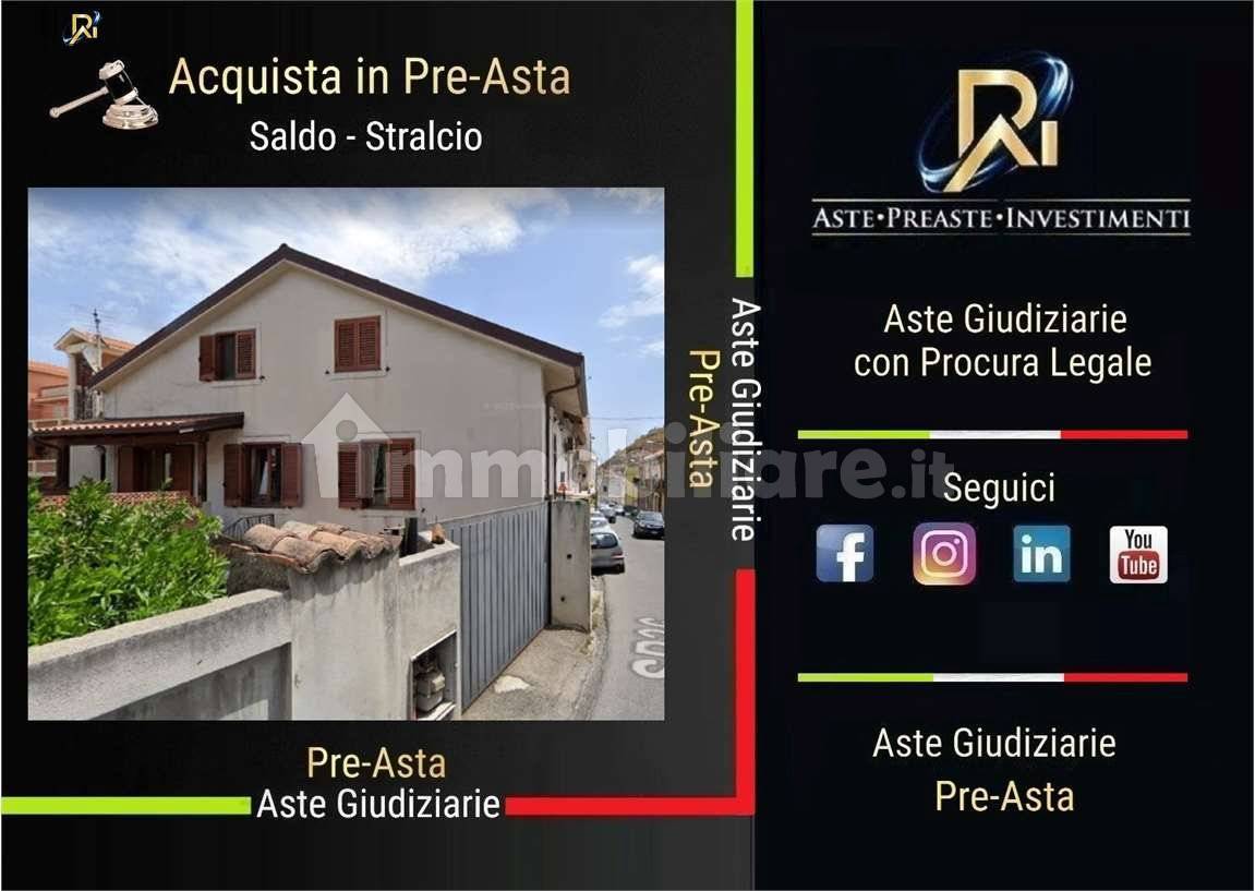 2 Schlafzimmer Wohnung in Messina, Italy, Nr. 223642