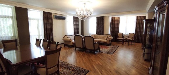 4 Schlafzimmer Wohnung in Nasimi, Azerbaijan, Nr. 2136 9