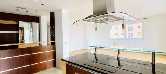 3 rooms Apartment in Favoriten, Austria No. 149434 5