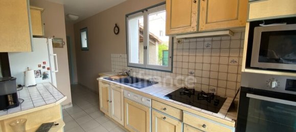 Casa de 4 dormitorios en Murviel-les-Beziers, France No. 354356 4