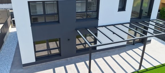 Дом с 4 спальнями в Ла-Корунья, Испания № 82652 3