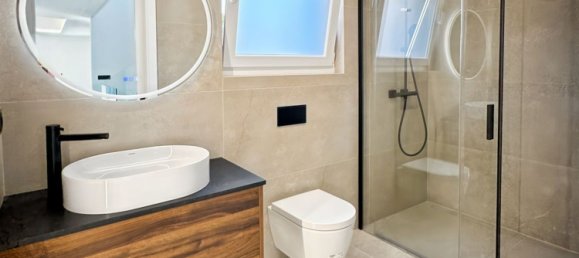 Дом с 4 спальнями в Ла-Корунья, Испания № 82652 36