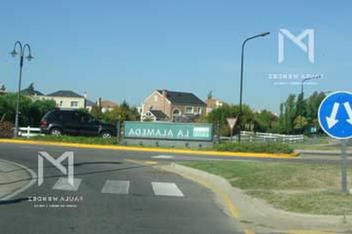  Land in Tigre, Argentina No. 33510