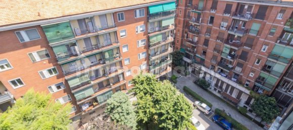 Apartamento de 2 dormitorios en Milan, Italy No. 352179 22