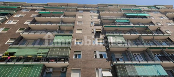 Apartamento de 2 dormitorios en Milan, Italy No. 352179 33