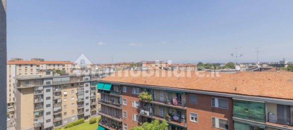 Apartamento de 2 dormitorios en Milan, Italy No. 352179 23