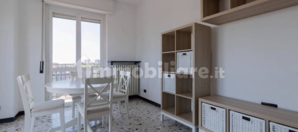 Apartamento de 2 dormitorios en Milan, Italy No. 352179 2