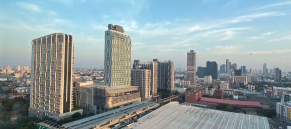 Apartamento com 1 quarto em condomínio em Khlong Toei, Thailand N.º 9708 25