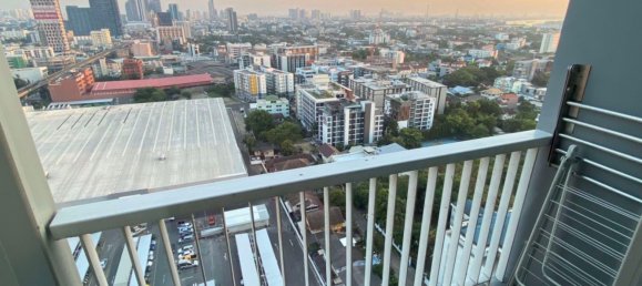 Apartamento com 1 quarto em condomínio em Khlong Toei, Thailand N.º 9708 16