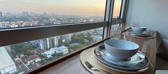 Apartamento com 1 quarto em condomínio em Khlong Toei, Thailand N.º 9708 2