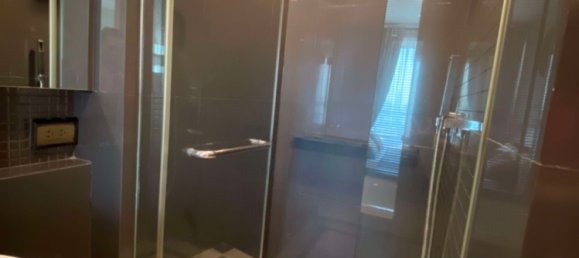 Apartamento com 1 quarto em condomínio em Khlong Toei, Thailand N.º 9708 22