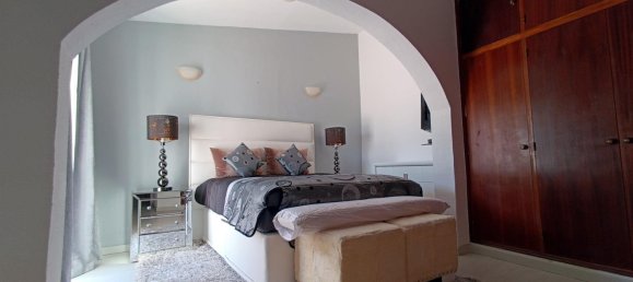 2 bedrooms House in Loule, Portugal No. 141090 7