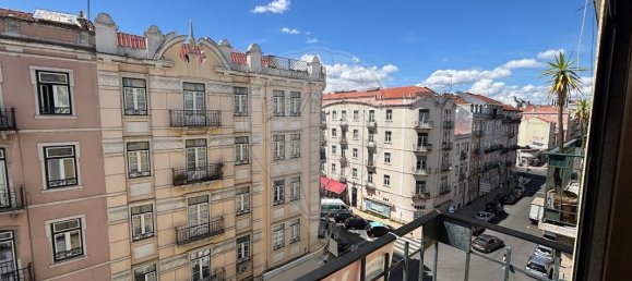 4 bedrooms Apartment in Lisbon, Portugal No. 94162 17