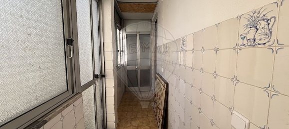 4 bedrooms Apartment in Lisbon, Portugal No. 94162 26