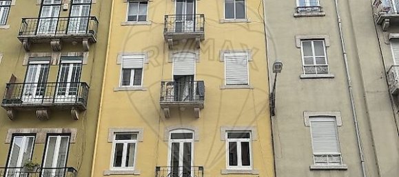 4 bedrooms Apartment in Lisbon, Portugal No. 94162 14