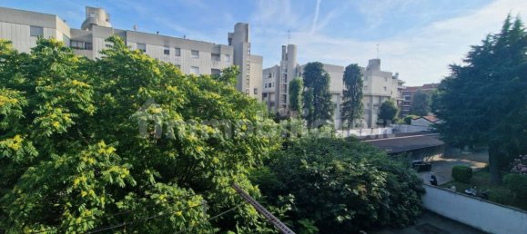 1 bedroom Apartment in Milan, Italy No. 331596 8