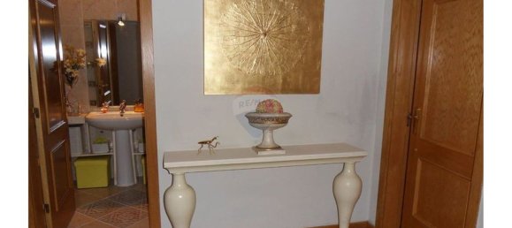 Квартира с 4 спальнями в Фару, Португалия № 90025 17