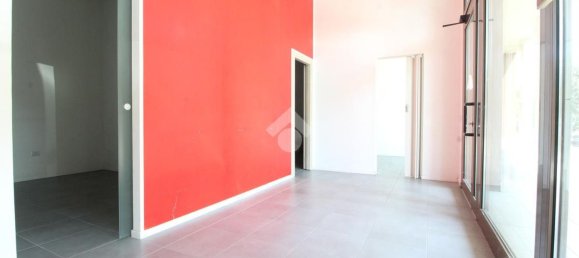 97m² Office in Modena, Italy No. 72833 7