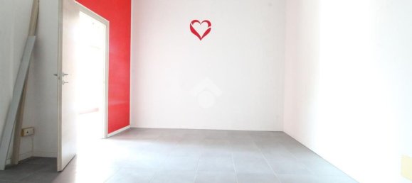 97m² Office in Modena, Italy No. 72833 22