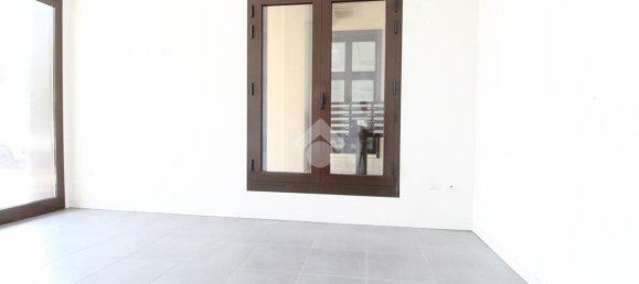 97m² Office in Modena, Italy No. 72833 35