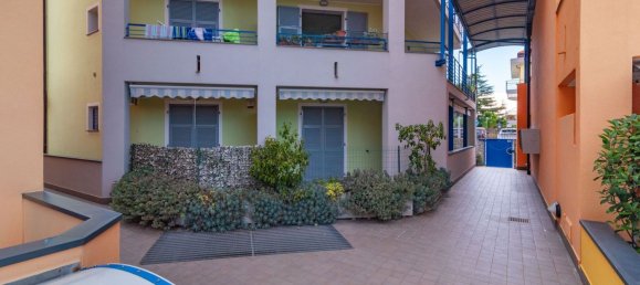 2 bedrooms Apartment in Loano, Italy No. 344311 31